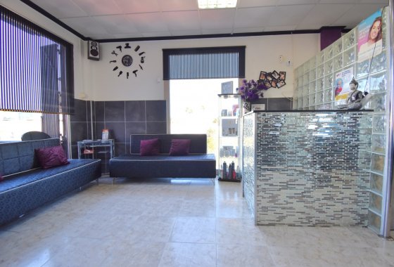 Resale - Commercial - Orihuela Costa - La Zenia