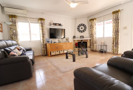 Reventa - Villa - Algorfa - Montemar