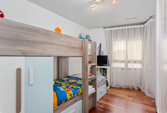 Resale - Apartment - Torrevieja - Playa Los Locos