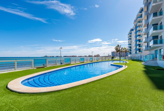 Resale - Apartment - La Manga del Mar Menor