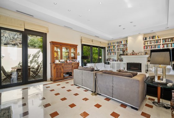 Resale - Villa - Benahavis - La Quinta