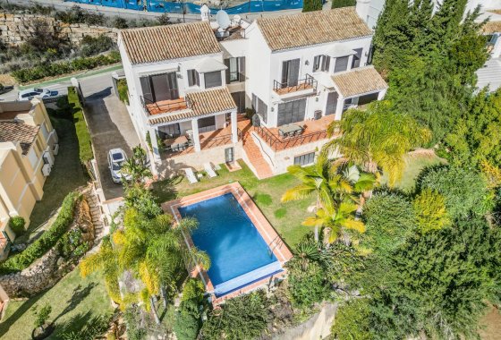 Resale - Villa - Benahavis - La Quinta