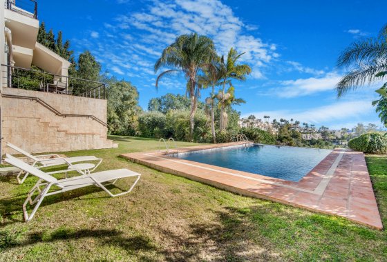 Resale - Villa - Benahavis - La Quinta