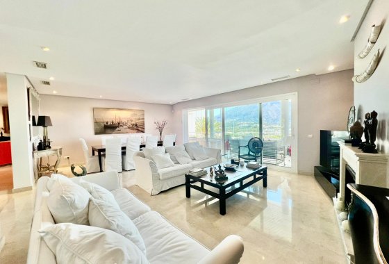 Wiederverkauf - Apartment - Marbella - Nueva Andalucía