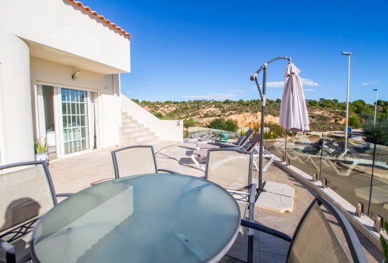 Resale - Villa - Orihuela Costa - Las Ramblas