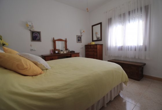 Resale - Villa - Orihuela Costa - Villamartín