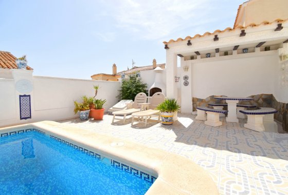 Resale - Villa - Orihuela Costa - Villamartín