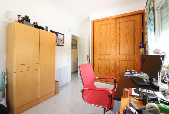 Resale - Villa - Algorfa - Lomas de La Juliana