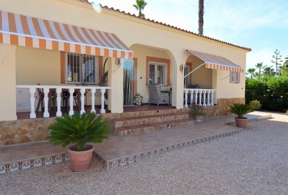 Resale - Country House - San Bartolome