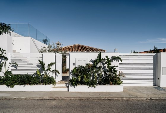 Resale - Villa - Marbella - Nueva Andalucía