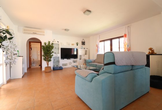 Resale - Villa - Formentera del Segura - Euroroda