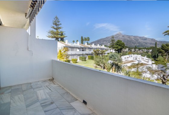 Reventa - Apartment - Marbella - Nueva Andalucía