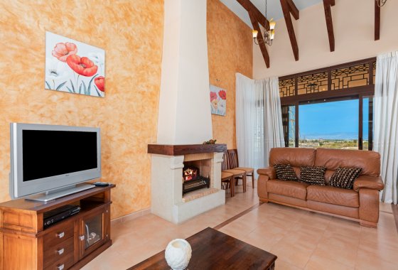 Resale - Villa - Algorfa