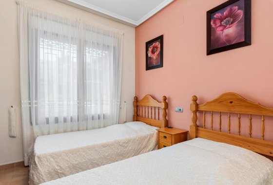 Resale - Villa - Algorfa