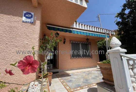 Resale - Villa - Los Urrutias - El Carmoli