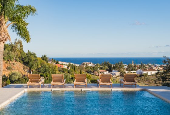 Reventa - Villa - Estepona