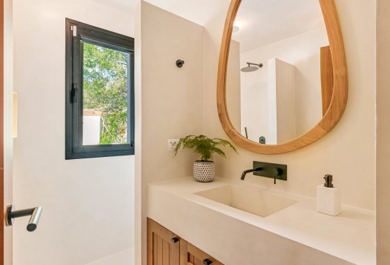 Reventa - Villa - Estepona