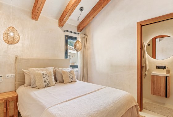 Reventa - Villa - Estepona