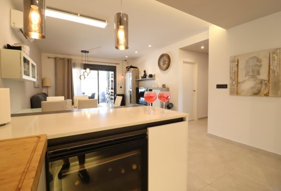 Resale - Apartment - Guardamar del Segura - El Raso