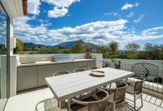 Resale - Villa - Benahavis - La Quinta