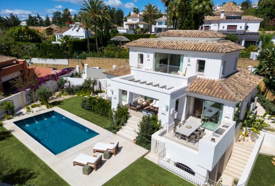 Resale - Villa - Benahavis - La Quinta