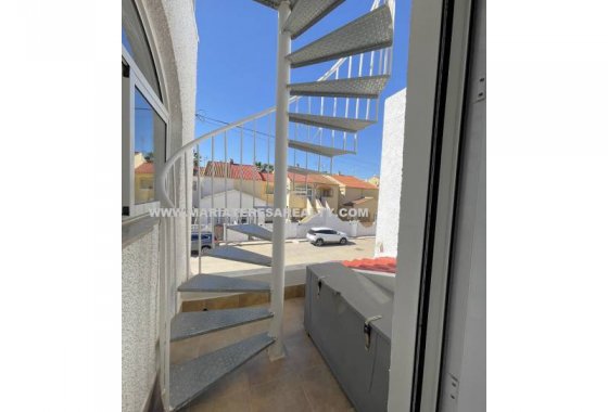 Resale - Apartment - Los Narejos - Urb. Oasis