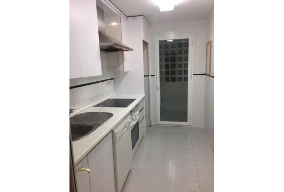 Wiederverkauf - Apartment - Marbella - Nueva Andalucía