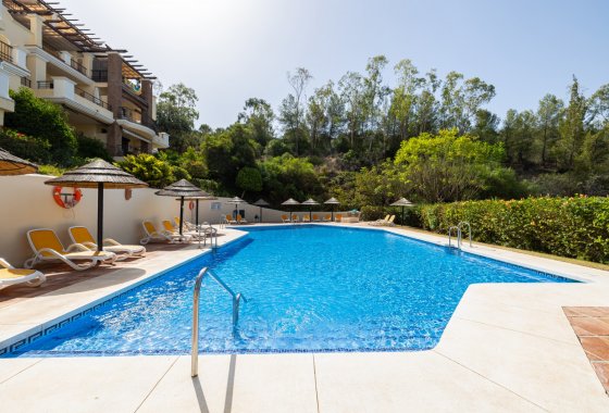 Resale - Apartment - Benahavis - Los Arqueros