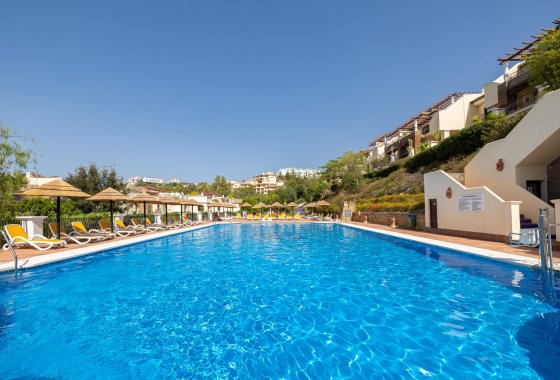 Resale - Apartment - Benahavis - Los Arqueros