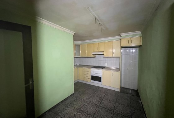 Resale - Townhouse - Salinas