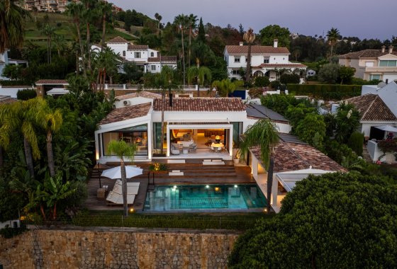 Wiederverkauf - Villa - Marbella - Nueva Andalucía