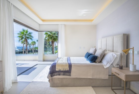 Resale - Villa - Estepona - New Golden Mile