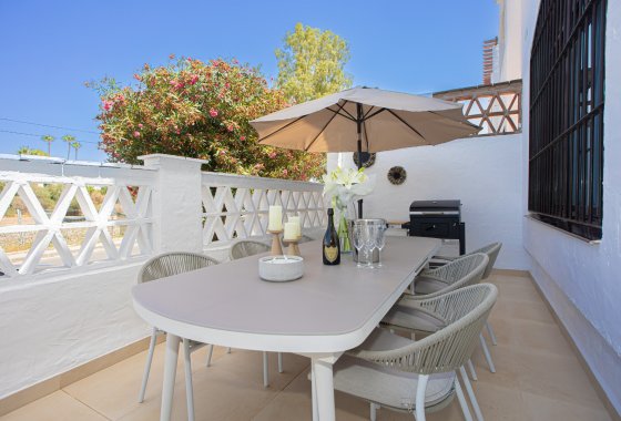 Resale - Apartment - Marbella - Nueva Andalucía