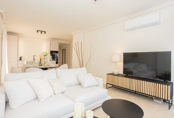 Resale - Apartment - Marbella - Nueva Andalucía