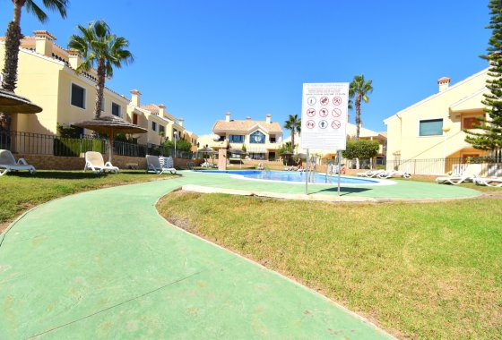 Resale - Townhouse - Orihuela Costa - Lomas de Campoamor