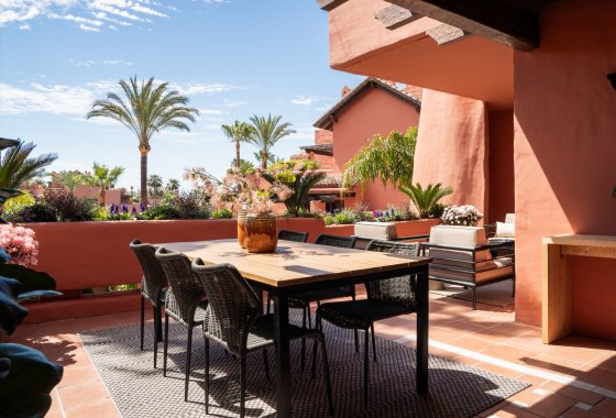 Resale - Apartment - Estepona - New Golden Mile