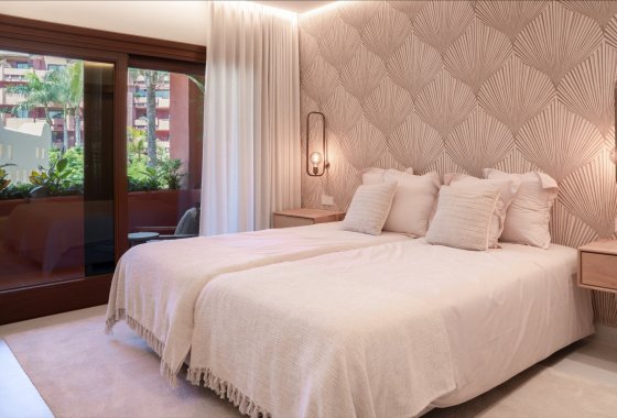 Resale - Apartment - Estepona - New Golden Mile