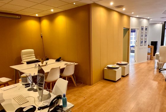 Resale - Commercial - Guardamar del Segura