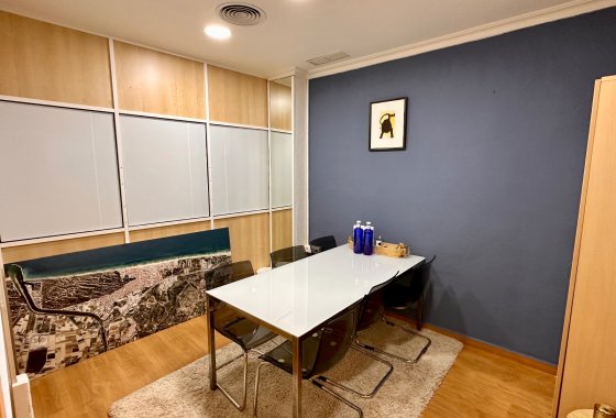 Resale - Commercial - Guardamar del Segura