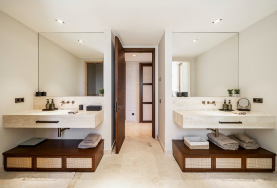 Resale - Apartment - Malaga - Casares