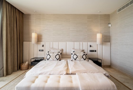 Resale - Apartment - Malaga - Casares