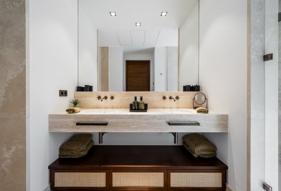 Resale - Apartment - Malaga - Casares