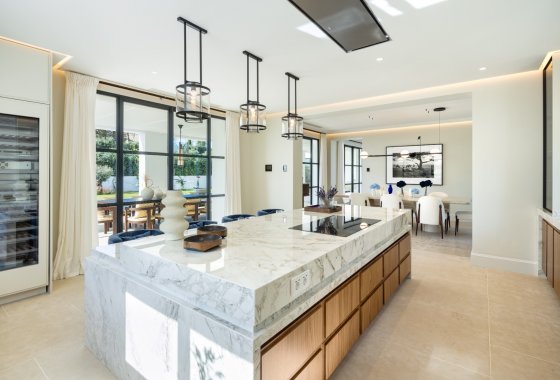 Resale - Villa - Marbella - Sierra Blanca