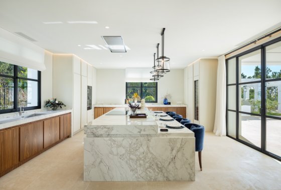 Resale - Villa - Marbella - Sierra Blanca