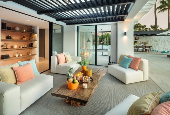 Resale - Villa - Marbella - Nueva Andalucía