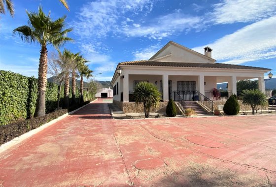 Resale - Country House - Sax