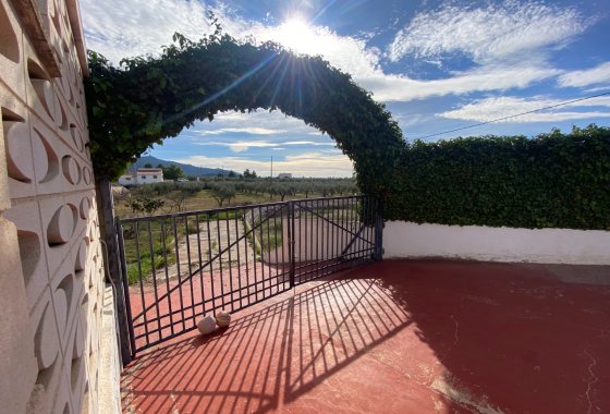 Resale - Country House - Sax