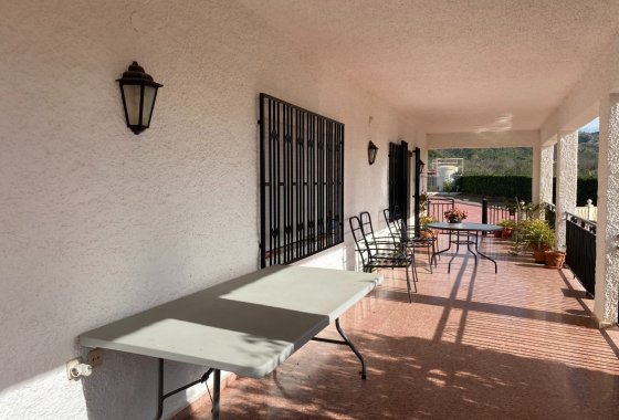 Resale - Country House - Sax