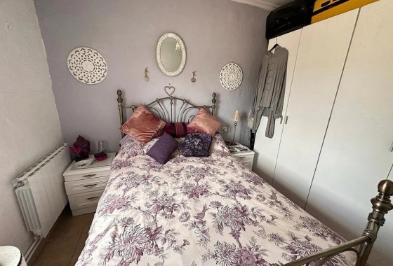 Wiederverkauf - Villa - Sax