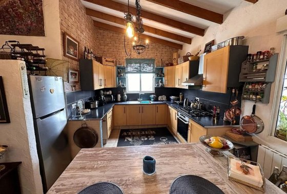 Wiederverkauf - Villa - Sax